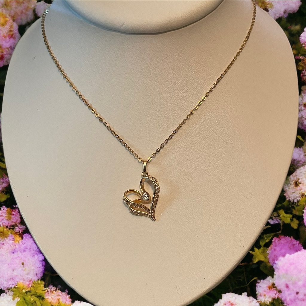 Cubic Zirconia Heart Pendant Necklace